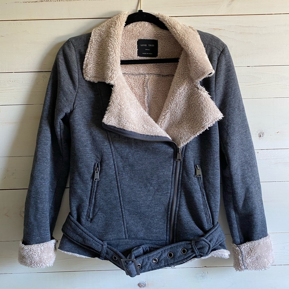 LOVE TREE gray with faux fur jacket